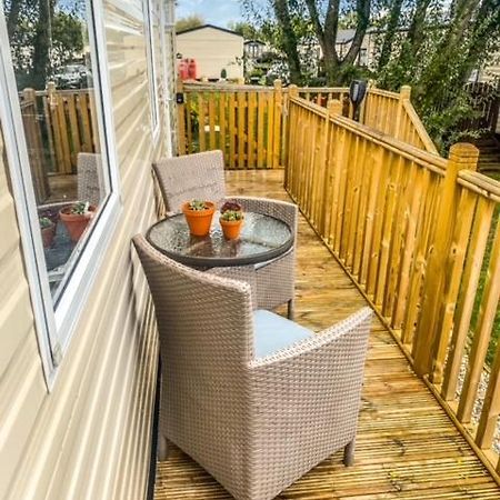 The Hygge Retreat At 7 Lakes Country Park, Lincolnshire Villa Crowle  Dış mekan fotoğraf