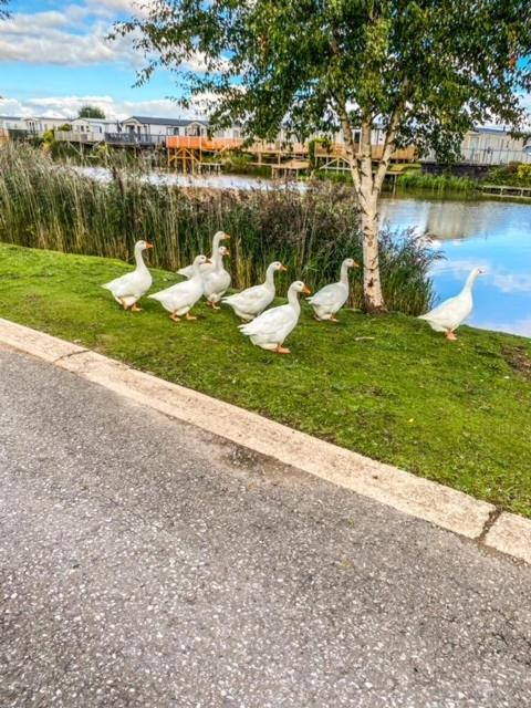 The Hygge Retreat At 7 Lakes Country Park, Lincolnshire Villa Crowle  Dış mekan fotoğraf