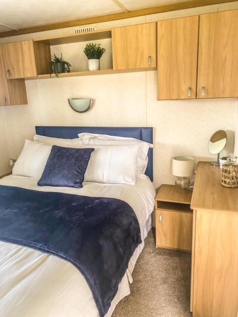 The Hygge Retreat At 7 Lakes Country Park, Lincolnshire Villa Crowle  Dış mekan fotoğraf